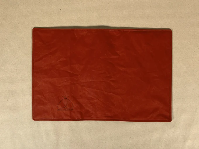 A5 rust cover outside