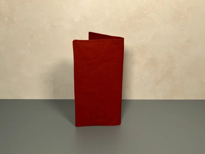 Re rust cover back